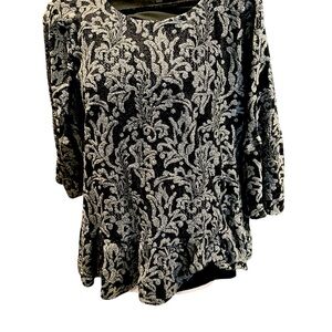 Rafella womens plus 3X Lace top